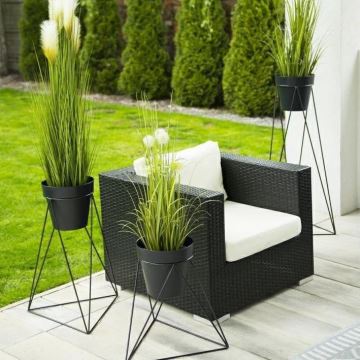 Flowerpot stand TRIANGL 90x50 cm svart