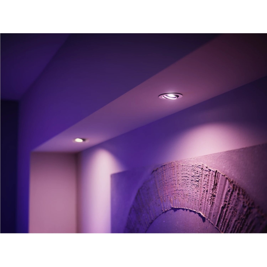 Grundläggande set Philips Hue WHITE AND COLOR AMBIANCE 3xGU10/4,2W/230V 2000-6500K + enhet för anslutning